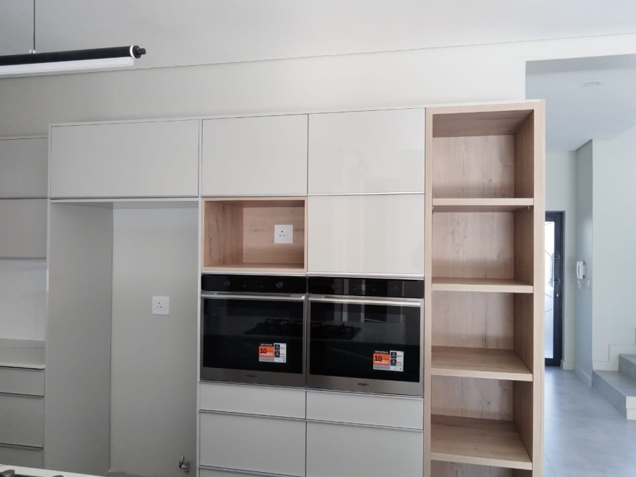 4 Bedroom Property for Sale in Sandown Western Cape